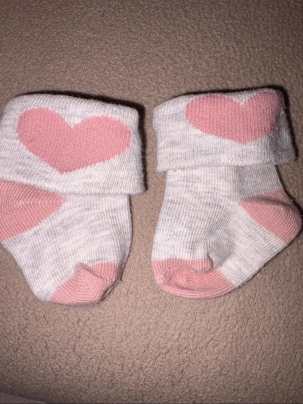 Baby Heart Ankle Socks - Gray and White